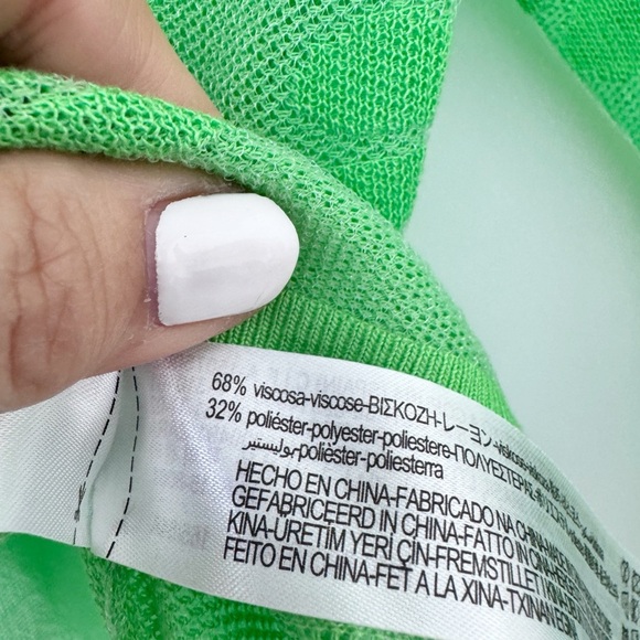 💚ZARA Green Crop Floral Pattern Long Sleeve Top Blouse Top - Picture 3 of 4